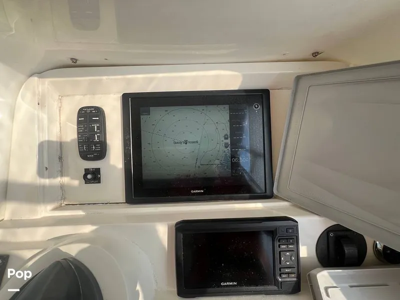 Slide: The Image of Contender 35 side console 1998 - 16202167