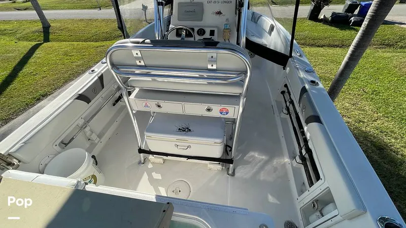 Slide: The Image of Tackle Center - 16188578