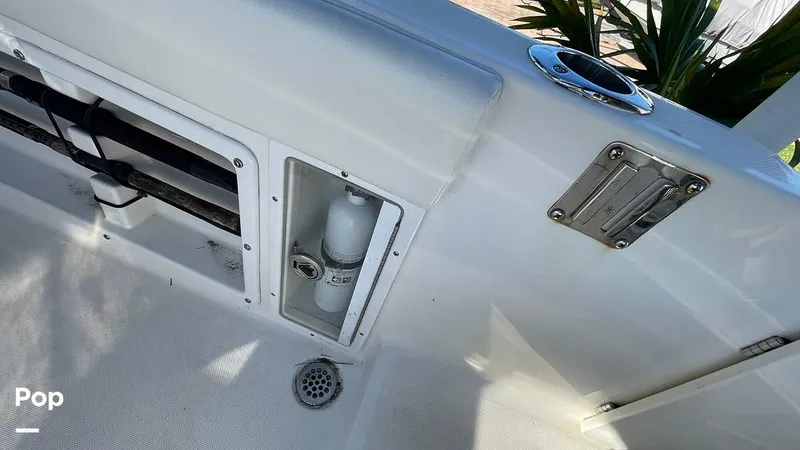 Slide: The Image of Century 2200CC 2015 - 16188629