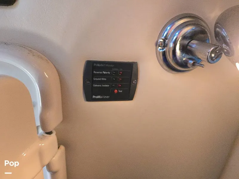 Slide: The Image of Regal 2565 2011 - 16209122