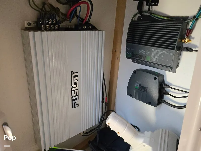 Slide: The Image of Regal 2565 2011 - 16209123