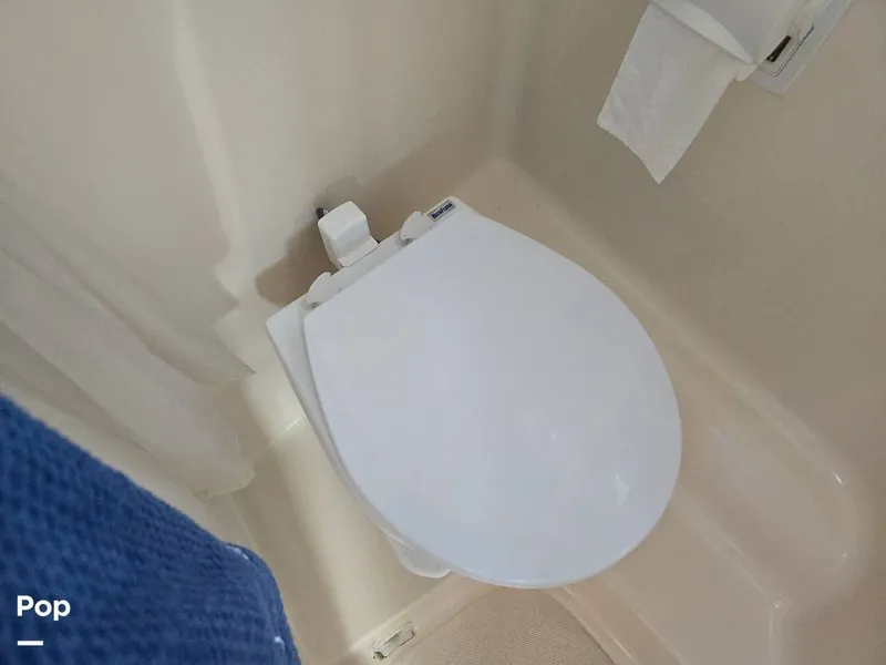 Slide: The Image of Regal 2565 2011 - 16209128