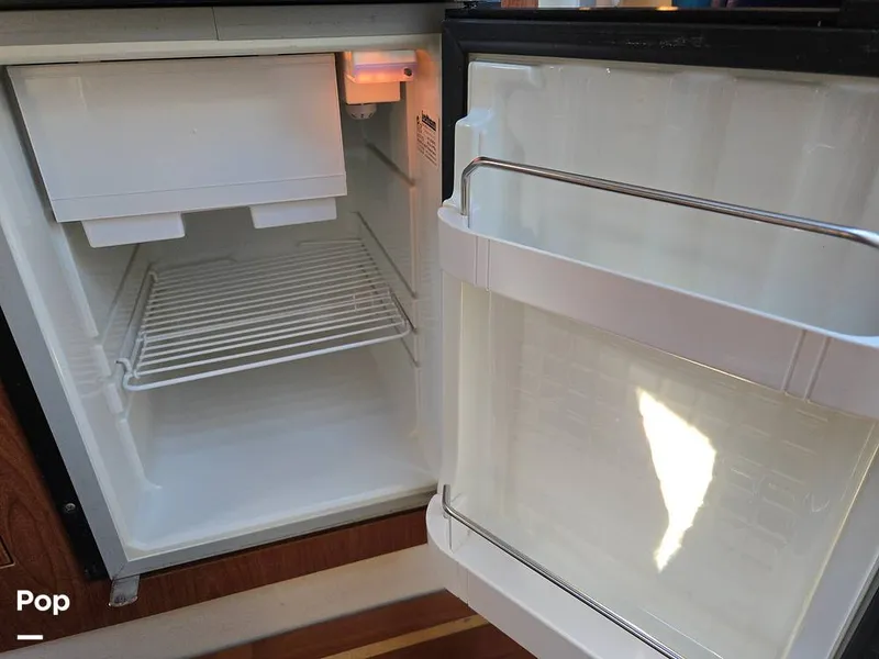 Slide: The Image of Regal 2565 2011 - 16209135