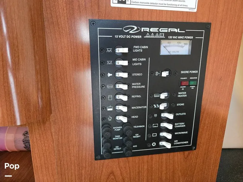 Slide: The Image of Regal 2565 2011 - 16209136