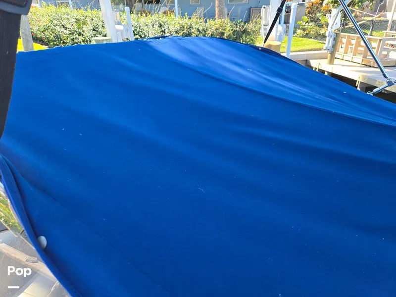 Slide: The Image of Regal 2565 2011 - 16209048