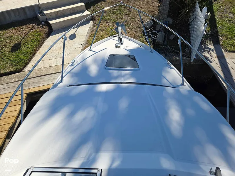 Slide: The Image of Regal 2565 2011 - 16209060