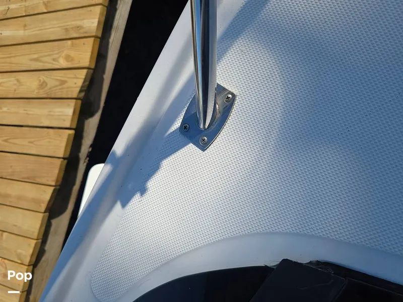 Slide: The Image of Regal 2565 2011 - 16209072