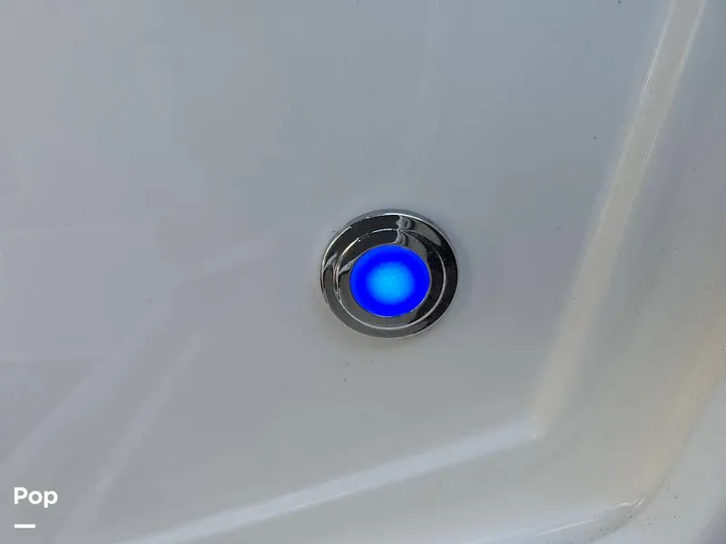 Slide: The Image of Regal 2565 2011 - 16209085