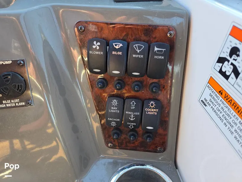 Slide: The Image of Regal 2565 2011 - 16209090