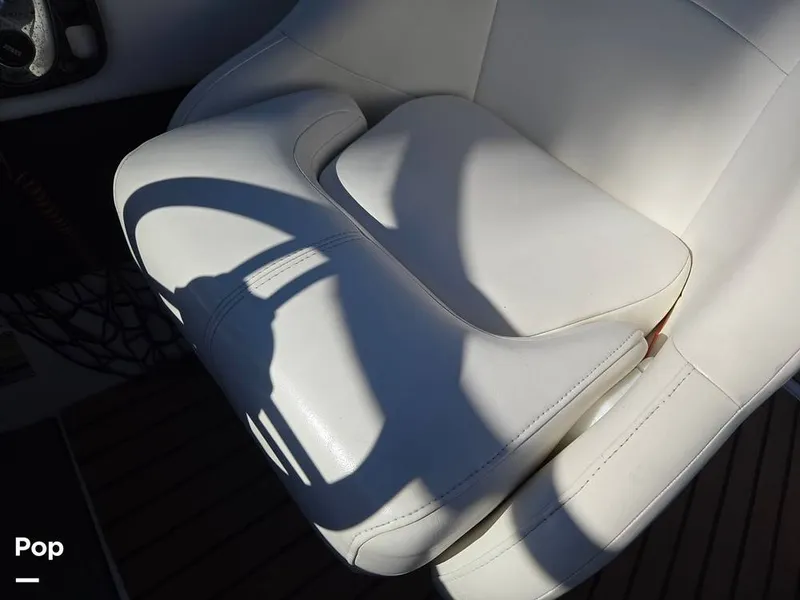 Slide: The Image of Regal 2565 2011 - 16209096