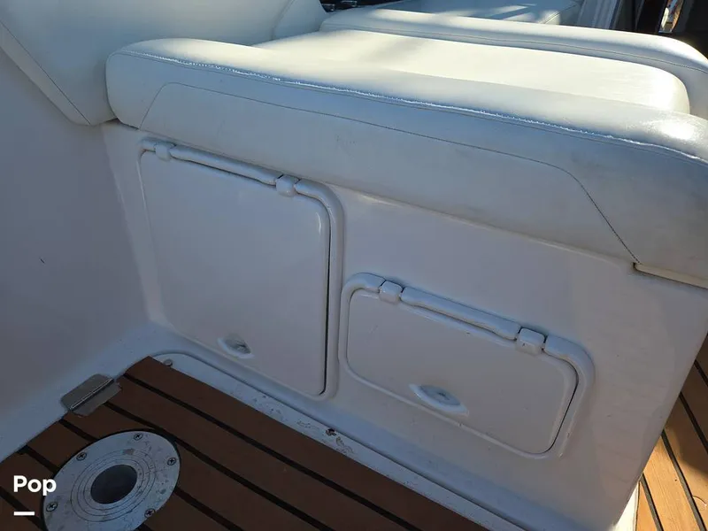 Slide: The Image of Regal 2565 2011 - 16209099