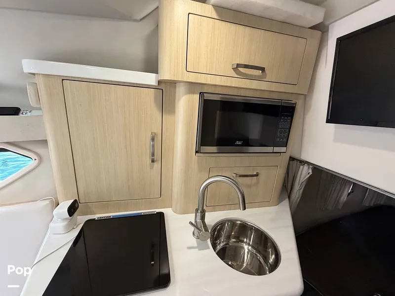 Slide: The Image of Regal 28 Express 2024 - 16709765