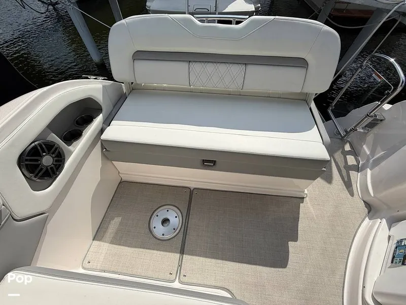 Slide: The Image of Regal 28 Express 2024 - 16709740