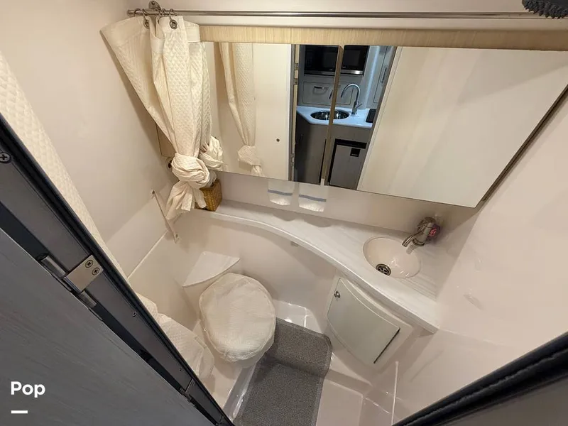 Slide: The Image of Regal 28 Express 2024 - 16709750