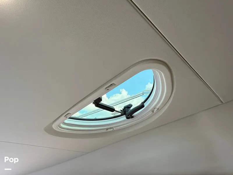 Slide: The Image of Regal 28 Express 2024 - 16709780