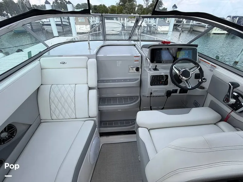 Slide: The Image of Regal 28 Express 2024 - 16709724