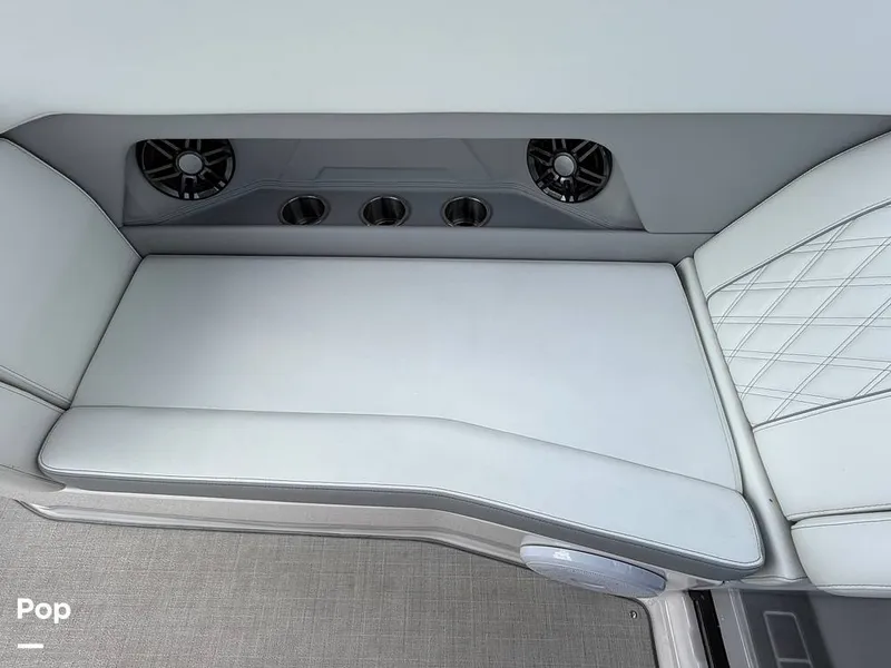 Slide: The Image of Regal 28 Express 2024 - 16709717