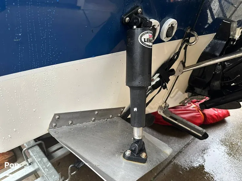 Slide: The Image of Trophy Pro 2352 WA 2006 - 16229581