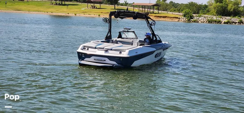 Slide: The Image of Axis A22 2022 - 16137559