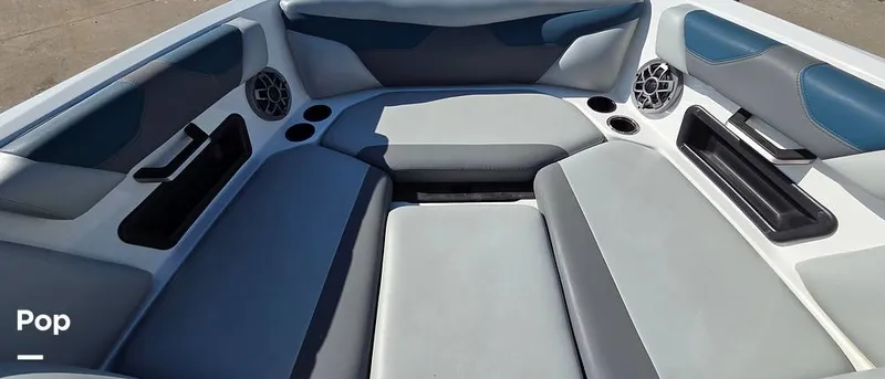 Slide: The Image of Axis A22 2022 - 16137456