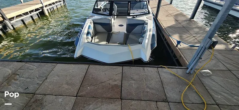 Slide: The Image of Axis A22 2022 - 16137580