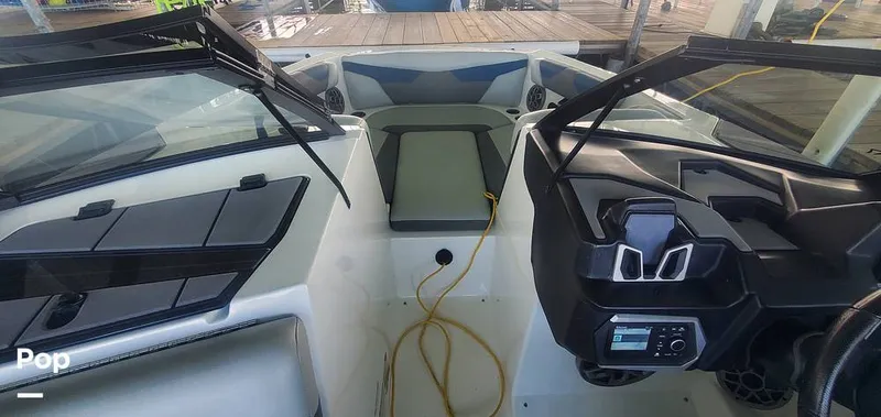 Slide: The Image of Axis A22 2022 - 16137586