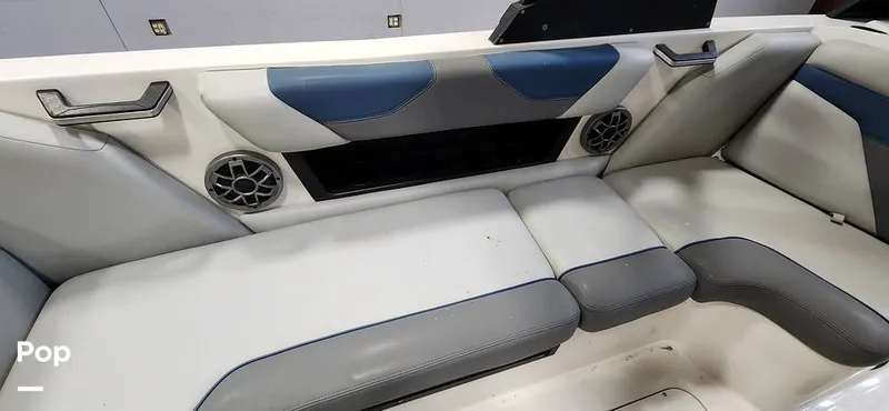 Slide: The Image of Axis A22 2022 - 16137607