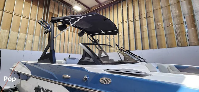 Slide: The Image of Axis A22 2022 - 16137618