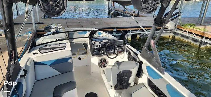 Slide: The Image of Axis A22 2022 - 16137633