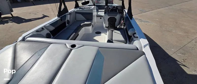 Slide: The Image of Axis A22 2022 - 16137464