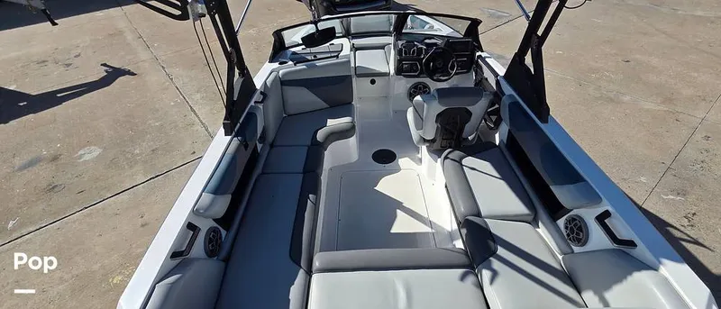 Slide: The Image of Axis A22 2022 - 16137465