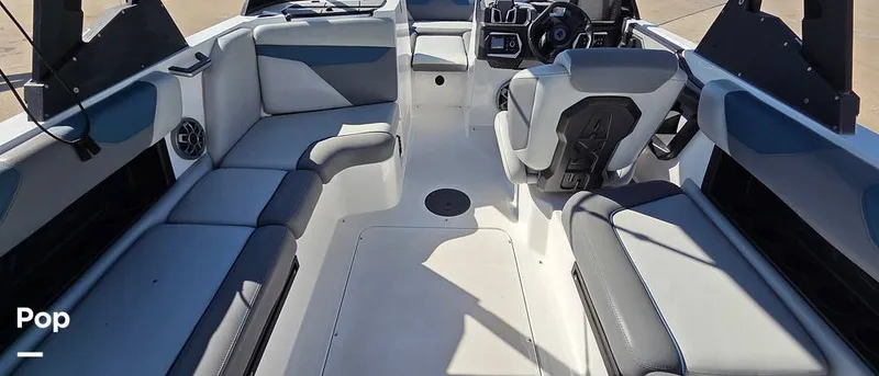 Slide: The Image of Axis A22 2022 - 16137472