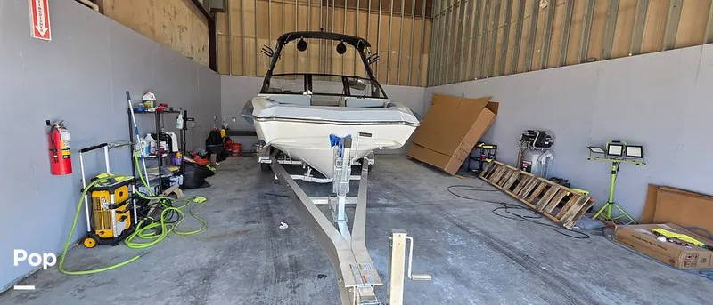 Slide: The Image of Axis A22 2022 - 16137487