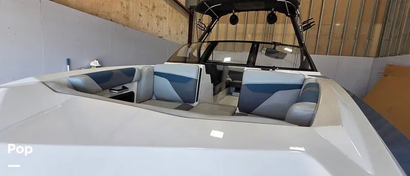 Slide: The Image of Axis A22 2022 - 16137491