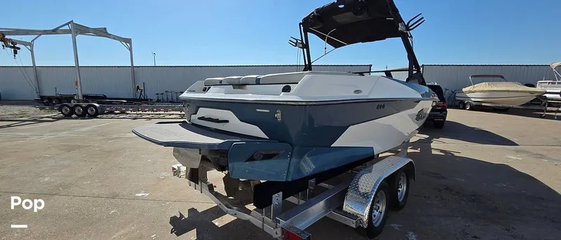 Slide: The Image of Axis A22 2022 - 16137482