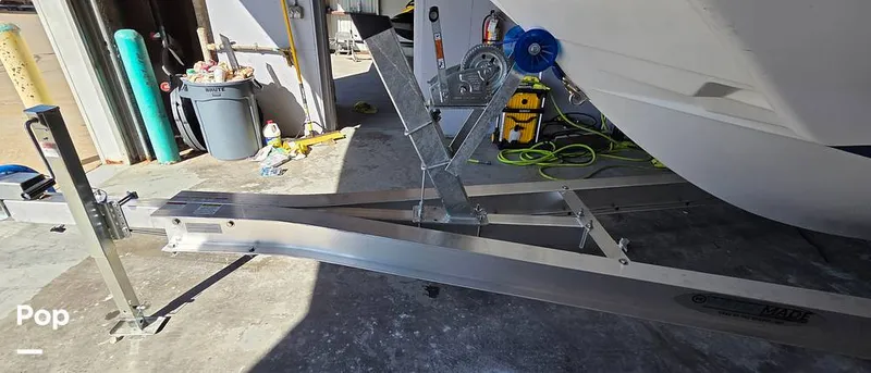 Slide: The Image of Axis A22 2022 - 16137514