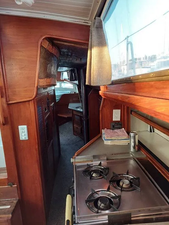 Slide: The Image of Islander Freeport 1977 - 16139183