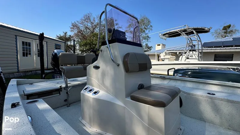 Slide: The Image of Xpress H20B 2020 - 16203594