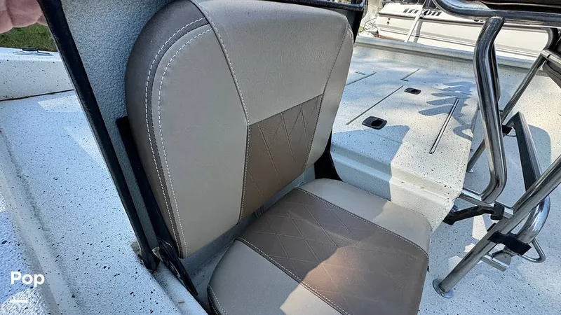 Slide: The Image of Xpress H20B 2020 - 16203596