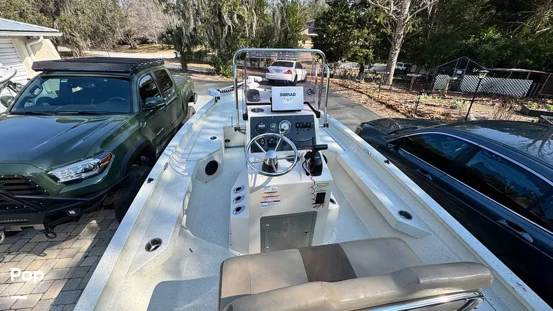 Slide: The Image of Xpress H20B 2020 - 16203598