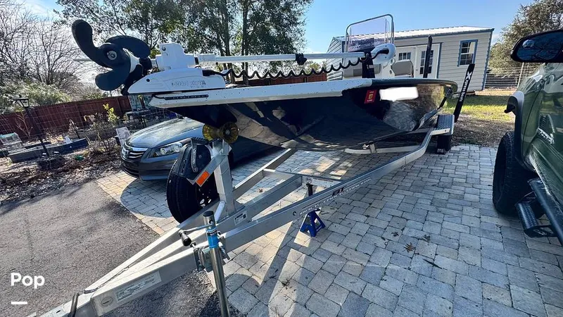 Slide: The Image of Xpress H20B 2020 - 16203540