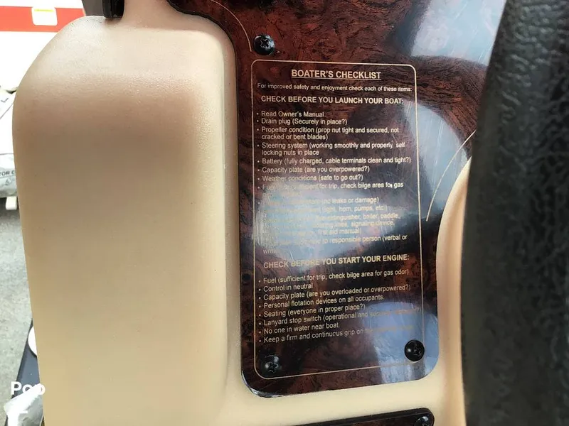 Slide: The Image of Sun Tracker Bass Buggy 18 DLX 2017 - 16273444