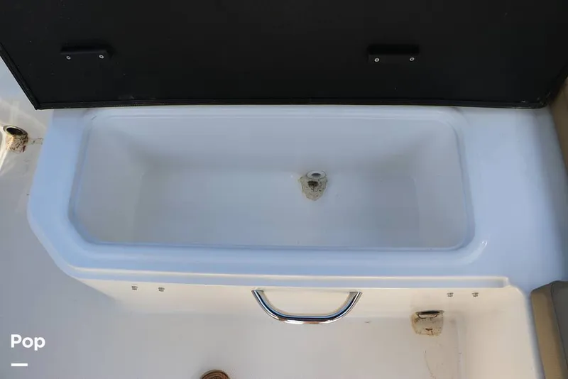 Slide: The Image of Bayliner VR6 OB 2024 - 16368582