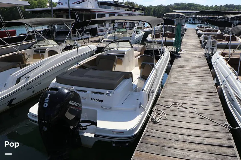 Slide: The Image of Bayliner VR6 OB 2024 - 16368574