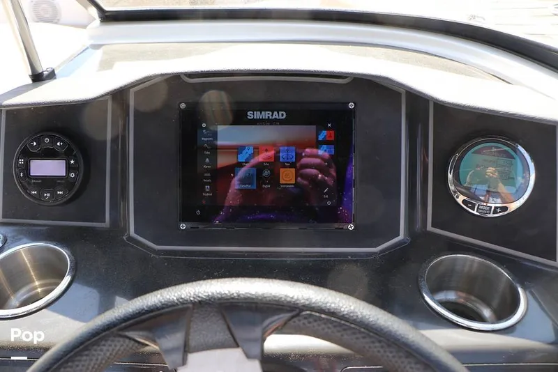 Slide: The Image of Bayliner VR6 OB 2024 - 16368593