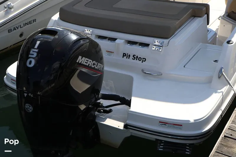 Slide: The Image of Bayliner VR6 OB 2024 - 16368436