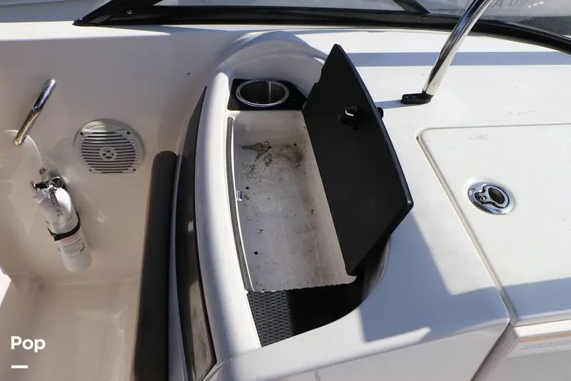 Slide: The Image of Bayliner VR6 OB 2024 - 16368607