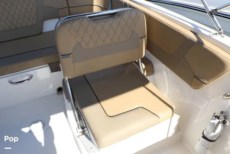 Slide: The Image of Bayliner VR6 OB 2024 - 16368579