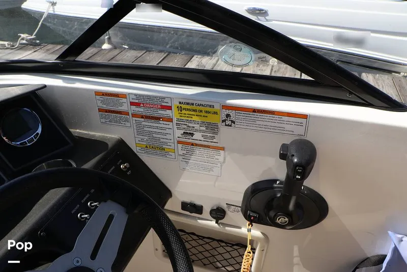 Slide: The Image of Bayliner VR6 OB 2024 - 16368510