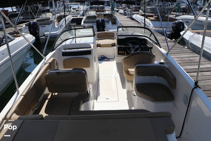 Slide: The Image of Bayliner VR6 OB 2024 - 16368490